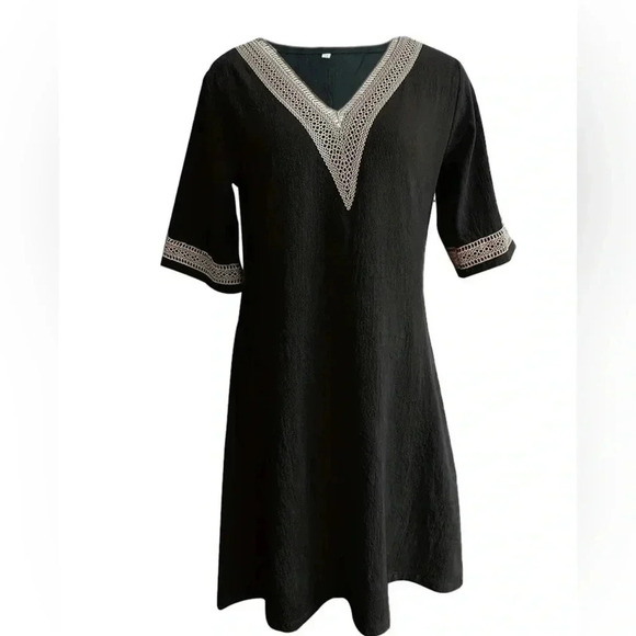 Black Tunic Dress Lace V Neck Knee-Length, Pullover Comfortable Stylish Details - Picture 2 of 7